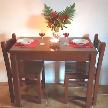 Alexandros Studio 4 * Mesongí